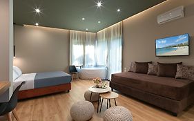 Yape Coastal Suites At Alimos Beach